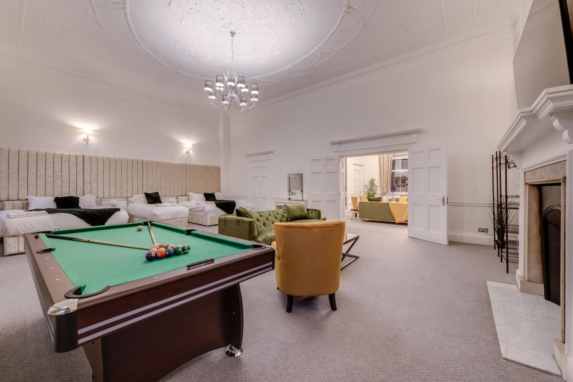 Luxury London 3 Bedroom Duplex With Pool Table - 4Hs מראה חיצוני תמונה